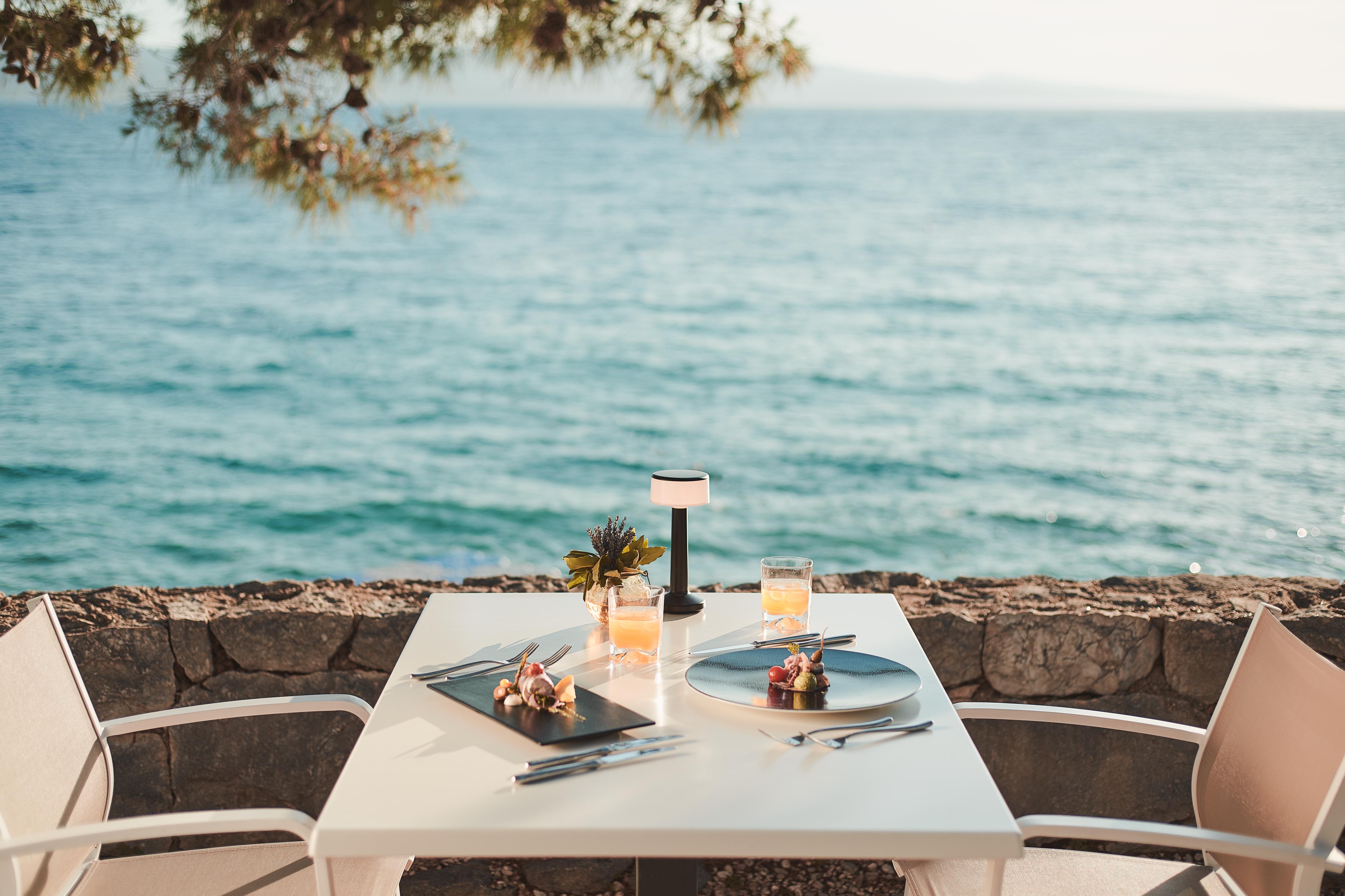 Bluesun Mala Berulia Otel Brela Dış mekan fotoğraf