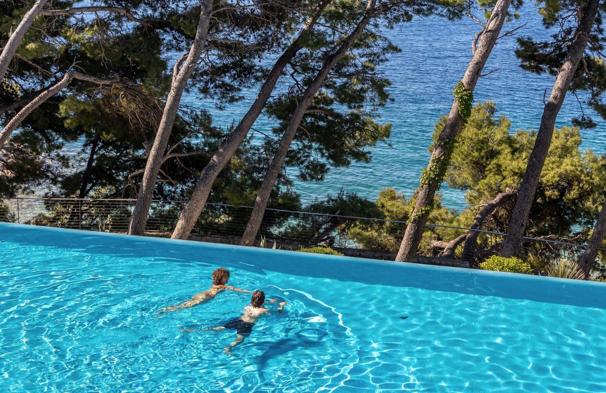 Bluesun Mala Berulia Otel Brela Dış mekan fotoğraf